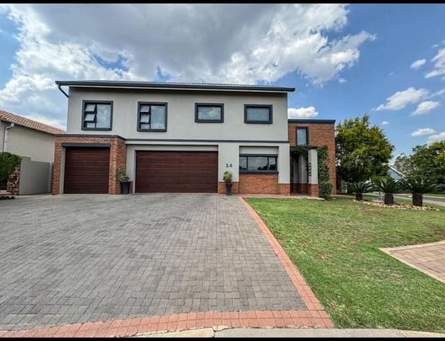 4 BEDROOM HOUSE FOR SALE IN MIDLANDS ESTATE